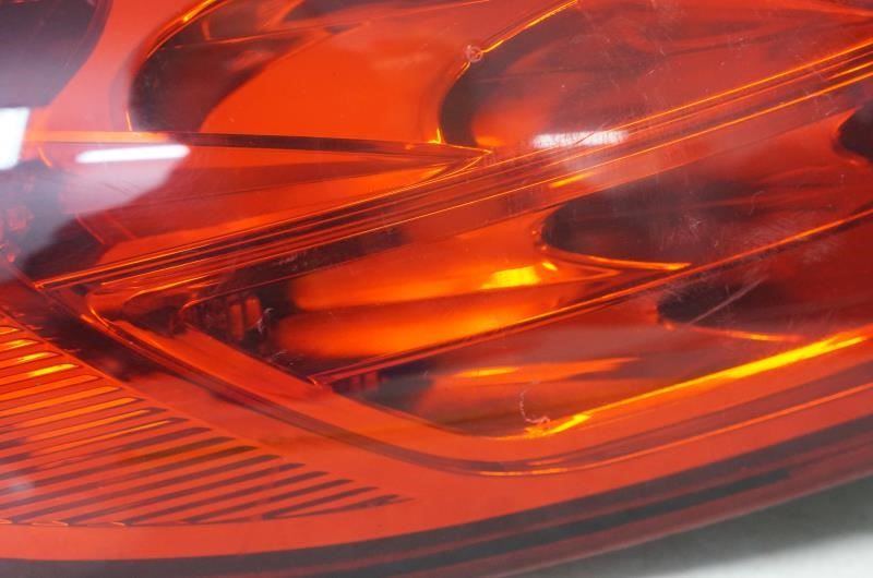 11 Porsche Cayenne S Driver Left Rear Tail Light 95863109514 OEM *ReaD*AS-IS - Alshned Auto Parts