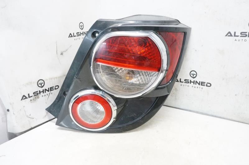 2012-2016 Chevrolet Sonic Passenger Right Rear Tail Light 95470357 OEM *ReaD* - Alshned Auto Parts