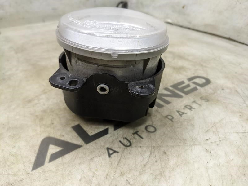 2010-2018 Jeep Wrangler Front Right Passenger Side Fog Light Lamp 5182026AA OEM - Alshned Auto Parts
