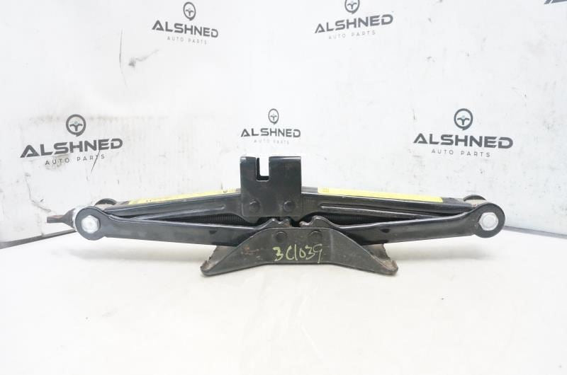 2015 Hyundai Tucson Lift Jack 09110-2S100 OEM - Alshned Auto Parts