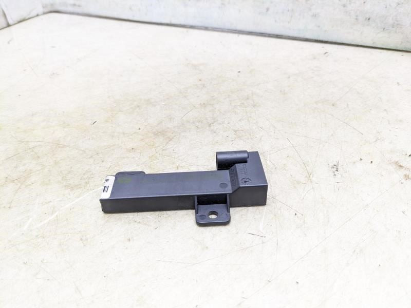 2014-2023 Jeep Cherokee Rear Right Bumper Passive Entry Antenna 68186637AA OEM - Alshned Auto Parts