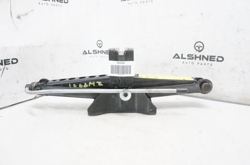 2012-2019 Range Rover Evoque Scissor Lift Jack 6G92-17080-DC OEM - Alshned Auto Parts