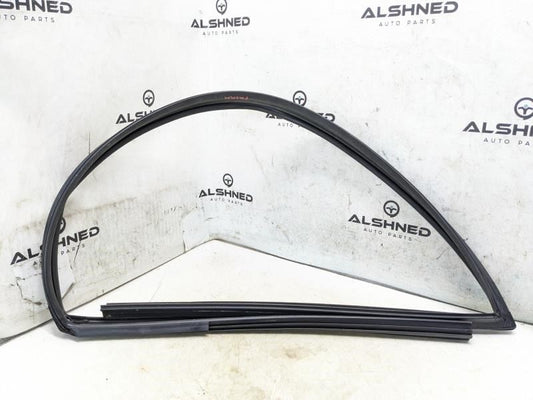 2015-19 Hyundai Sonata Front Right Door Window Glass Run Channel 82540-C2000 OEM - Alshned Auto Parts