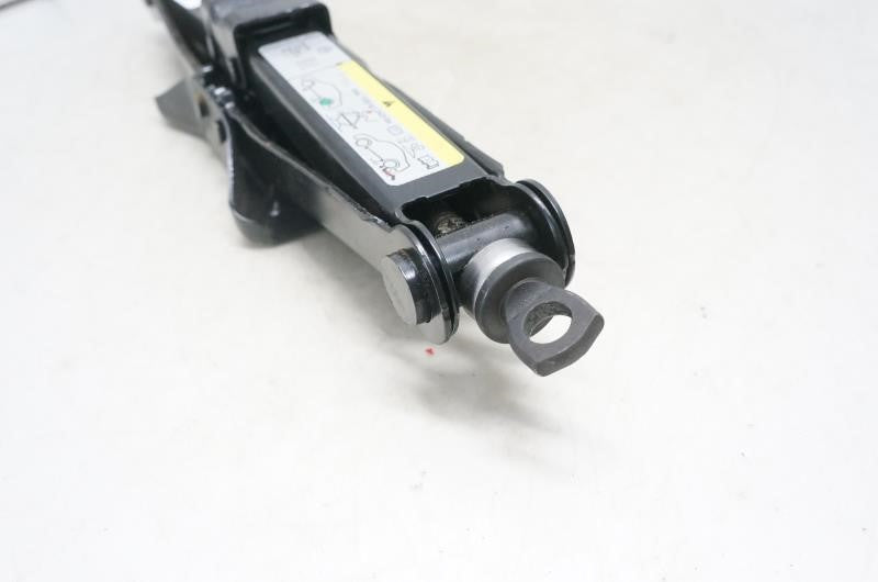 2015 Volkswagen Beetle Lift Jack 5C0011031B OEM - Alshned Auto Parts