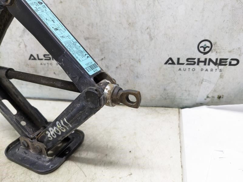 2017-2023 Hyundai Elantra Spare Tire Floor Jack 09110-F2000 OEM - Alshned Auto Parts