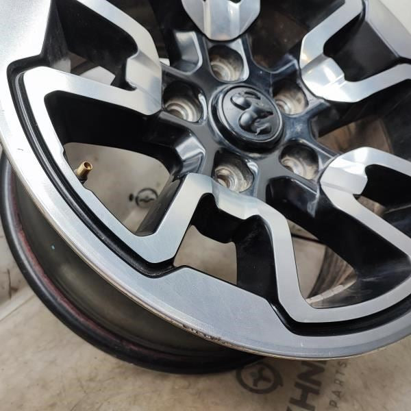 2015-2018 Ram 1500 Rebel Crew Cab Alloy Wheel R17x7.5 5UR341XFAA OEM *ReaD* - Alshned Auto Parts