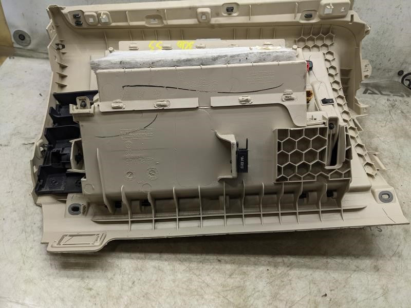 12-19 Volkswagen Passat Glove Box Storage Compartment 561857101B95T OEM *ReaD* - Alshned Auto Parts