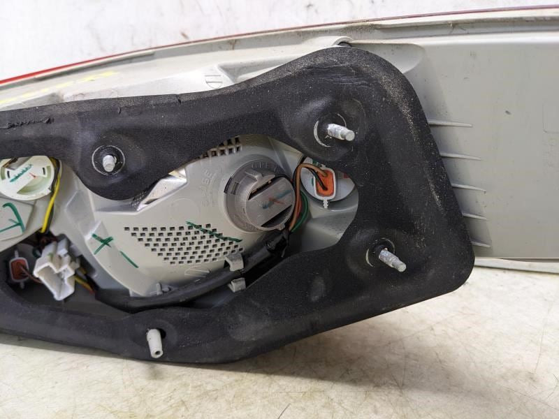 2011-2014 Hyundai Sonata Rear Left Outer Taillight Lamp 92401-3Q000 OEM *ReaD* - Alshned Auto Parts