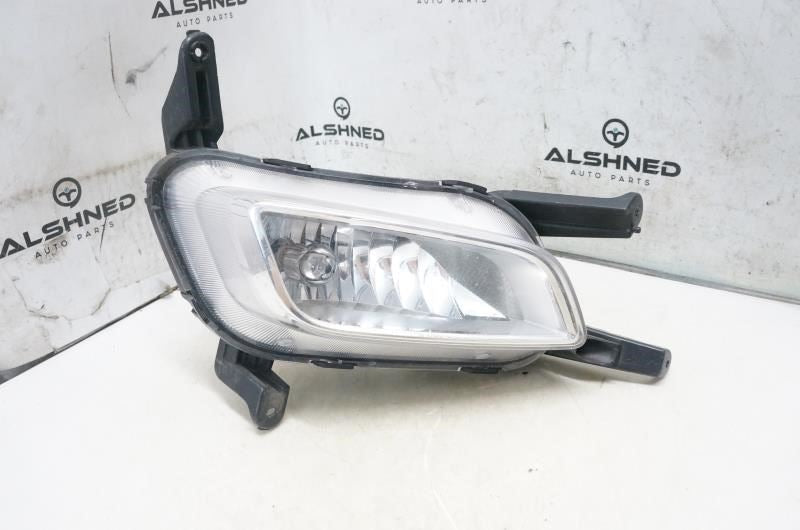 2015 Kia Optima Front Right Passenger Fog Light 922022T550 OEM - Alshned Auto Parts