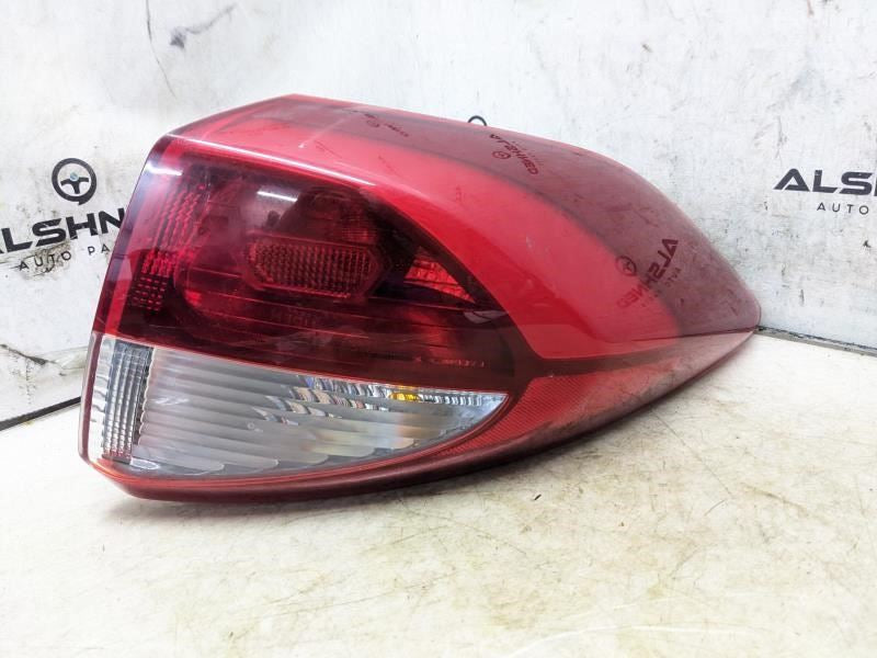 2016-2018 Hyundai Tucson Passenger Right Tail Light Incandescent 92402-D3010 OEM - Alshned Auto Parts