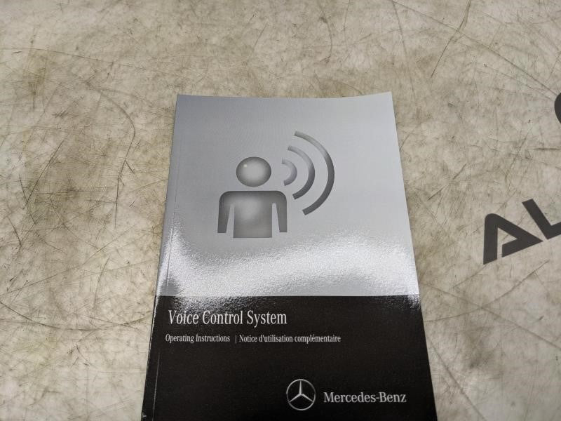 2015 Mercedes-Benz M-Class Operators Manual Set with Case 1665843801 OEM - Alshned Auto Parts