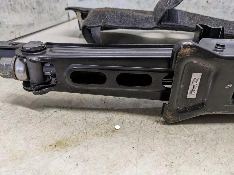 2010-2019 Ford Taurus Spare Tire Floor Jack w Lug Wrench 8A5Z-17080-A OEM - Alshned Auto Parts