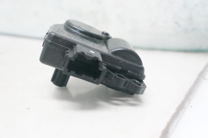 2011-2018 Ram 1500 AC HVAC Heater Defrost Blend Door Actuator 68448026AA OEM - Alshned Auto Parts