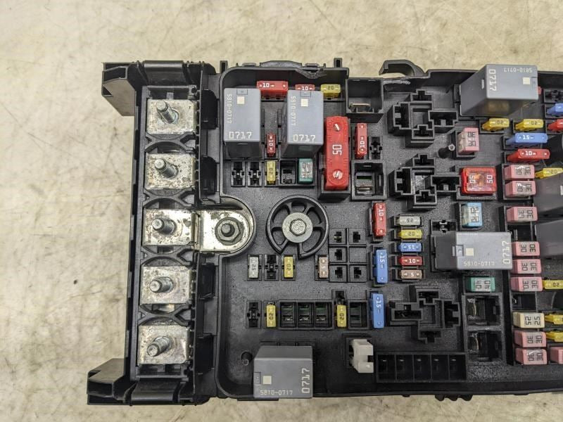 2016-2018 Jeep Cherokee Engine Relay Fuse Box 68264530AD OEM - Alshned Auto Parts