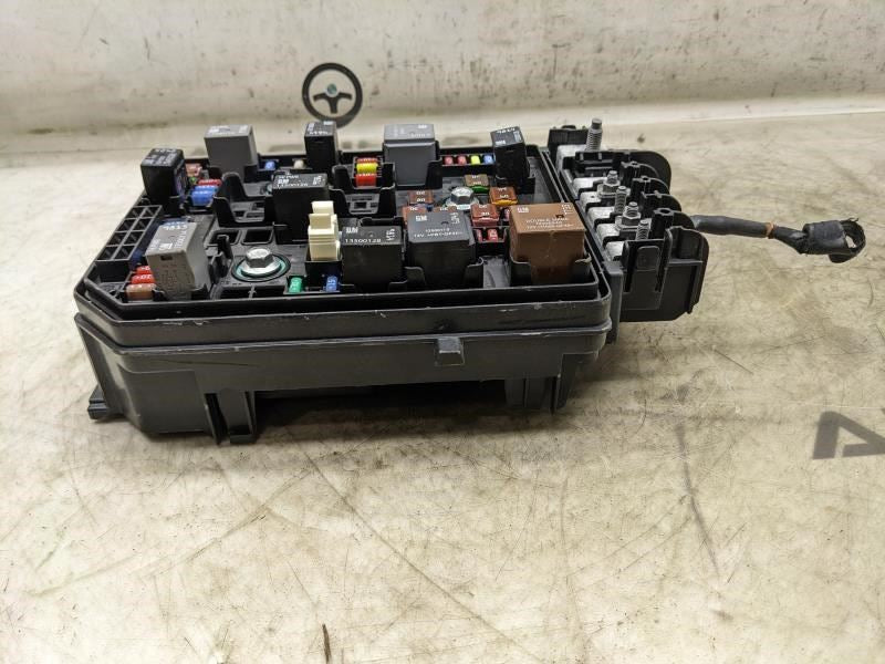 2018-2021 Chevrolet Equinox Engine Fuse Box Relay Junction Block 23246682 OEM - Alshned Auto Parts