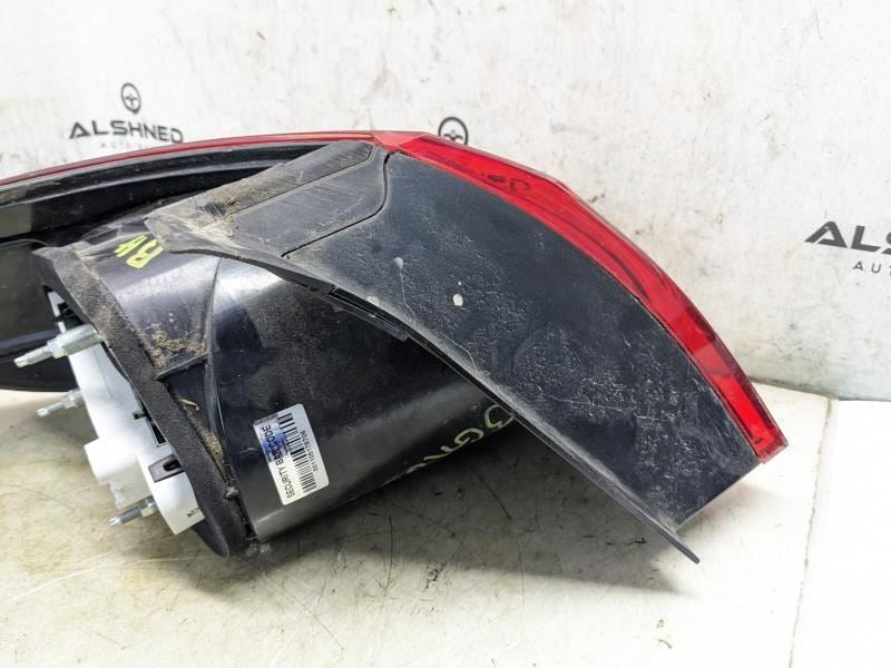 2009-12 Volkswagen Passat CC RR RH Passenger Side Tail Light Lamp 3C8945096G OEM - Alshned Auto Parts