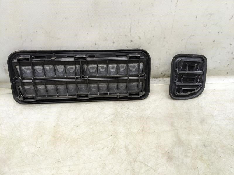 15-17 Ford F150 Rear RH or LH Quarter Panel Air Vent Grille FL34-15280B62-AA OEM - Alshned Auto Parts