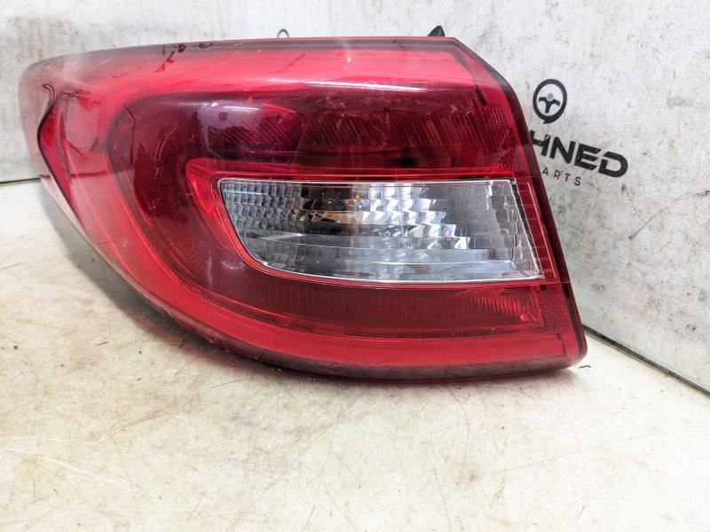 2015-2017 Hyundai Sonata Rear Left Driver Side Tail Light Lamp 92401-C2000 OEM - Alshned Auto Parts