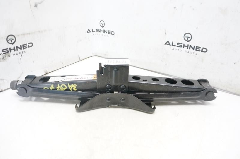 2020 Chevrolet Traverse Lift Jack 84116961 OEM - Alshned Auto Parts