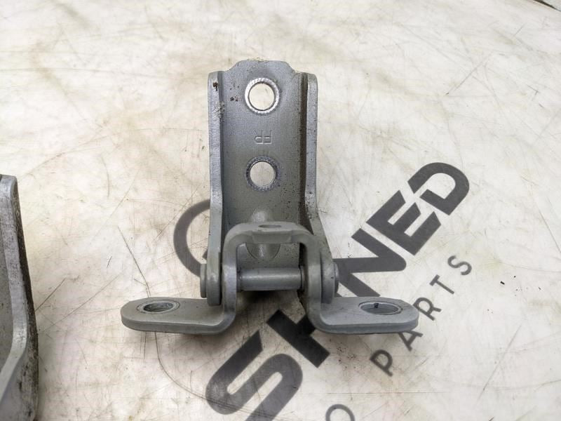 2017-20 Hyundai Elantra Front Right Door Hinge Upper & Lower 79320-2V000 OEM - Alshned Auto Parts