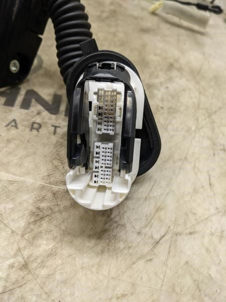 2017-2019 Toyota Prius Front Right Door Wire Harness 82151-47A40 OEM - Alshned Auto Parts