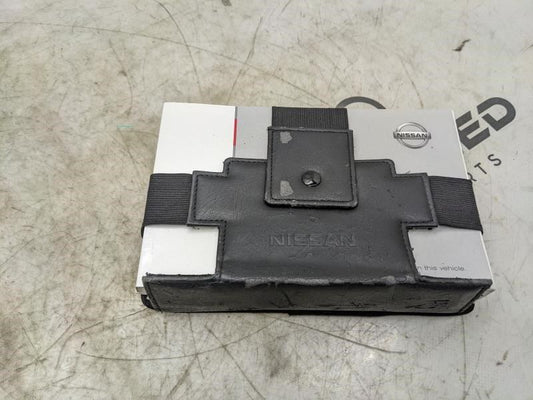 2010 Nissan Sentra Owners Manual Set with Case OM0E-0B16U2 OEM *ReaD* - Alshned Auto Parts