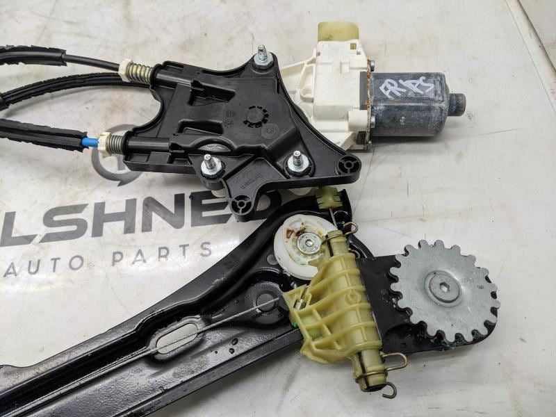 17-20 BMW 430i xDrive Front RH Door Window Regulator w Motor 67627046032 OEM - Alshned Auto Parts