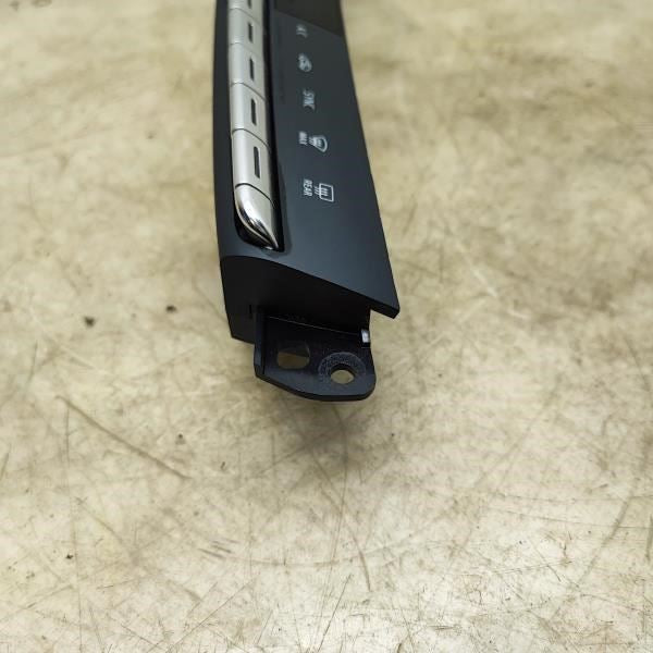 2019-2020 Cadillac XT4 AC Heater Temperature Climate Control 84496164 OEM - Alshned Auto Parts