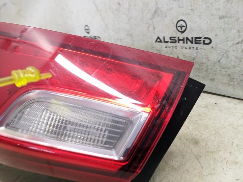 2016-2022 Chevrolet Malibu Rear Passenger Right Taillight Stop Lamp 84882384 OEM - Alshned Auto Parts