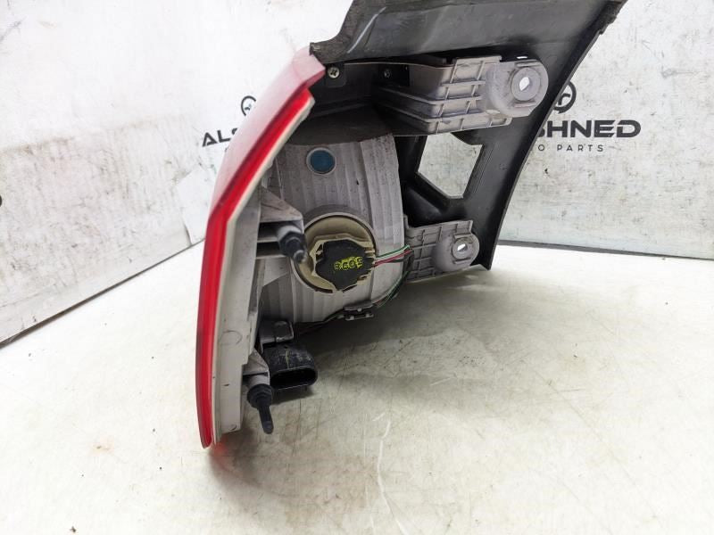 2010-2017 GMC Terrain Rear Right Passenger Side Tail Light Lamp 23389934 OEM - Alshned Auto Parts