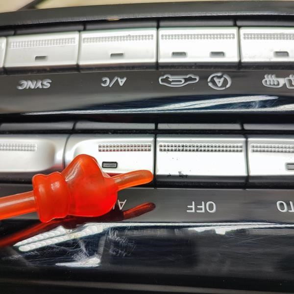 2017-19 Genesis G90 AC Heater Temperature Climate Control 97250-D2150 OEM *ReaD* - Alshned Auto Parts