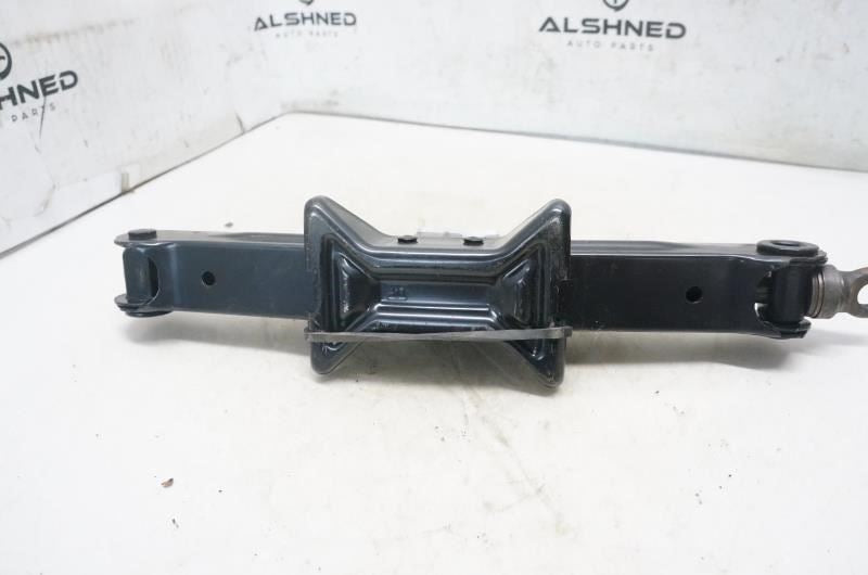 2012 Lexus ES350 Lift Jack 09111-33030 OEM - Alshned Auto Parts