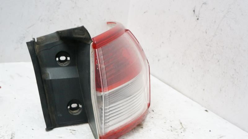 13-16 Ford Escape Passenger Right Rear Tail Light CJ5Z-13404-B OEM - Alshned Auto Parts