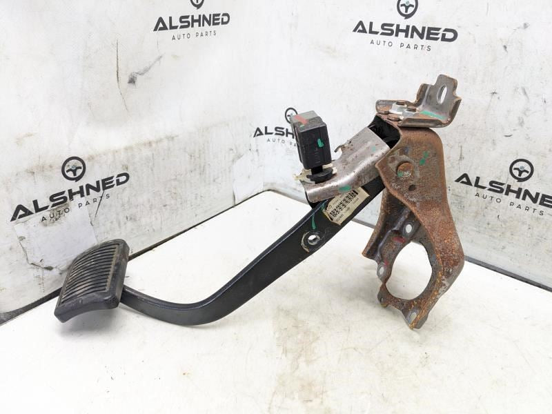 2011-2013 Kia Optima Brake Pedal Assembly 32800-3Q200 OEM - Alshned Auto Parts