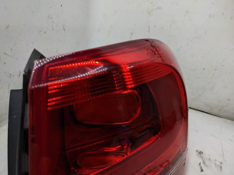 2011-2014 Volkswagen Touareg Rear Right Side Tail Light Lamp 7P6-945-096-E OEM - Alshned Auto Parts