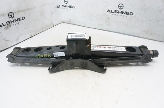 2019-2020 Chevrolet Traverse Lift Jack 84116961 OEM - Alshned Auto Parts