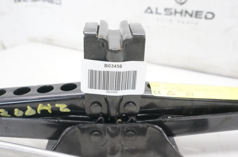 2012-2019 Range Rover Evoque Scissor Lift Jack 6G92-17080-DC OEM - Alshned Auto Parts