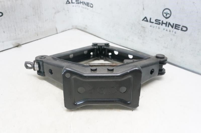 2012-2020 Volkswagen Jetta Jack 5C0011031B OEM - Alshned Auto Parts