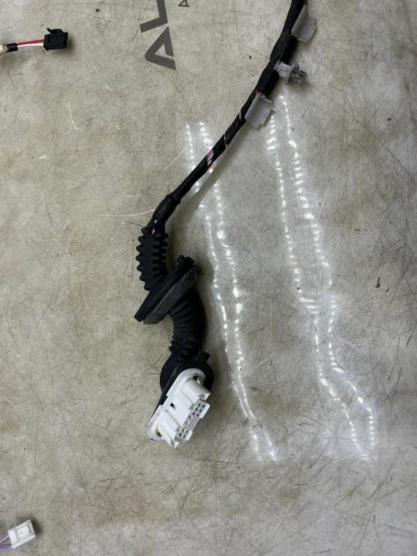 2011-2015 Toyota Prius Right Rear Door Wiring Harness 82153-47310 OEM - Alshned Auto Parts