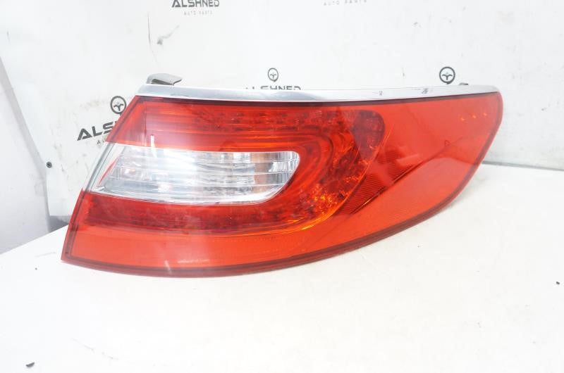 2012-2017 Hyundai Azera Right Passenger Outer Tail Light Lamp 92404-3V020 OEM - Alshned Auto Parts