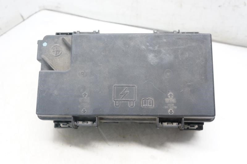 10 Chrysler Town & Country  Fuse Box Multifunction Control 04692305AE *ReaD* - Alshned Auto Parts