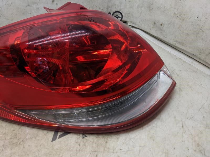 2012-2017 Hyundai Veloster Rear Left Driver Side Tail Light Lamp 92401-2V000 OEM - Alshned Auto Parts