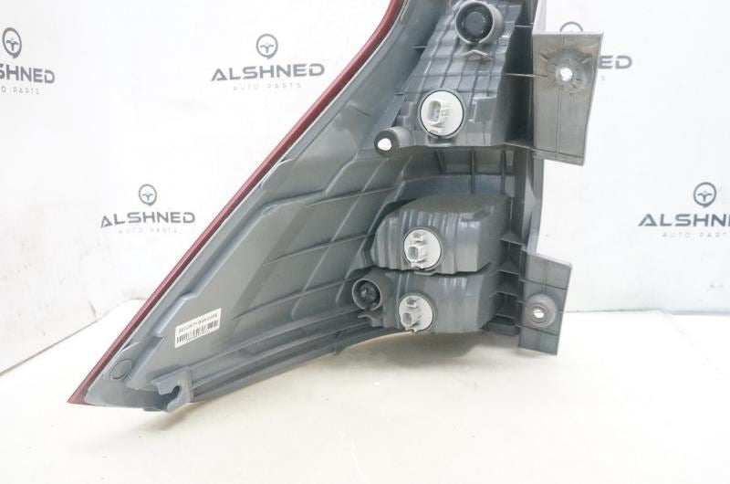 2015-2016 Honda CR-V Rear Right Passenger Side Tail Light Lamp 33500-T1W-A01 OEM - Alshned Auto Parts