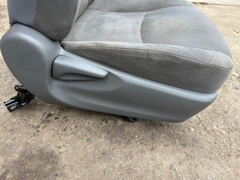 2012-2015 Toyota Prius Front Right Seat Cloth Gray 71430-47640-B3 OEM *ReaD* - Alshned Auto Parts