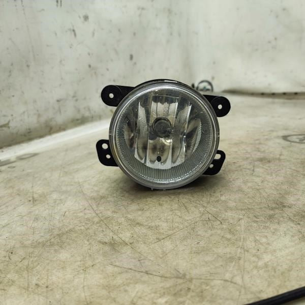 2014-2018 Jeep Cherokee Front Right Passenger Fog Light Lamp 5182026AA OEM - Alshned Auto Parts