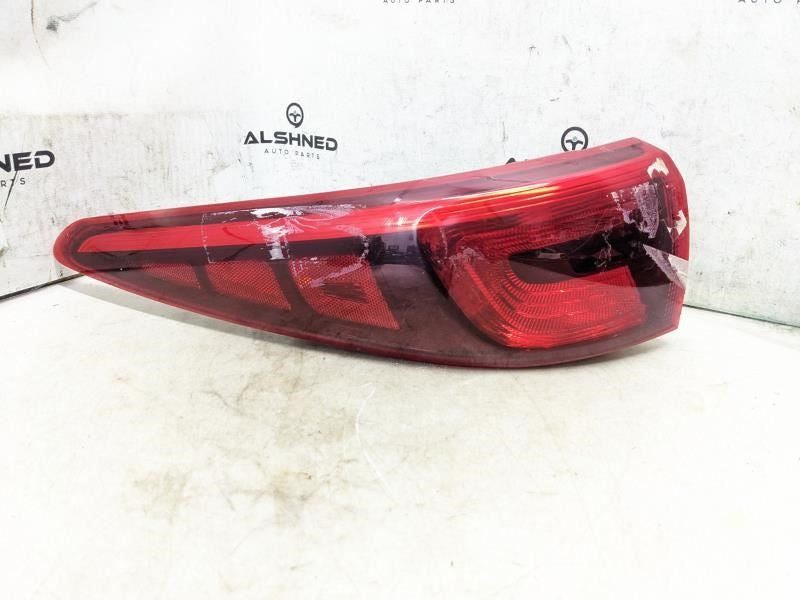 2017-2019 Kia Sportage Rear Left Driver Tail Light Lamp 92401-D9020 OEM *ReaD* - Alshned Auto Parts