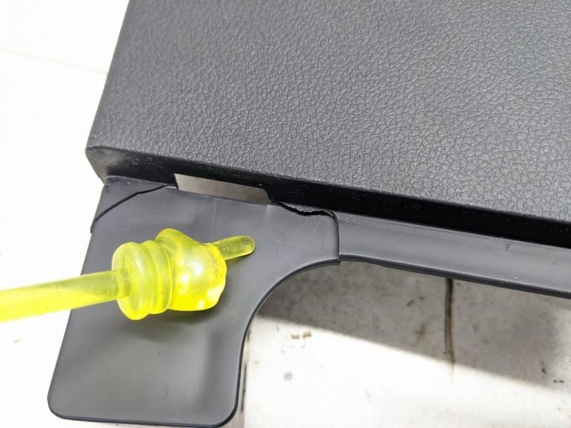 2017-2020 Hyundai Elantra FR RH Center Console Cover 84640-F3000TRY OEM *ReaD* - Alshned Auto Parts