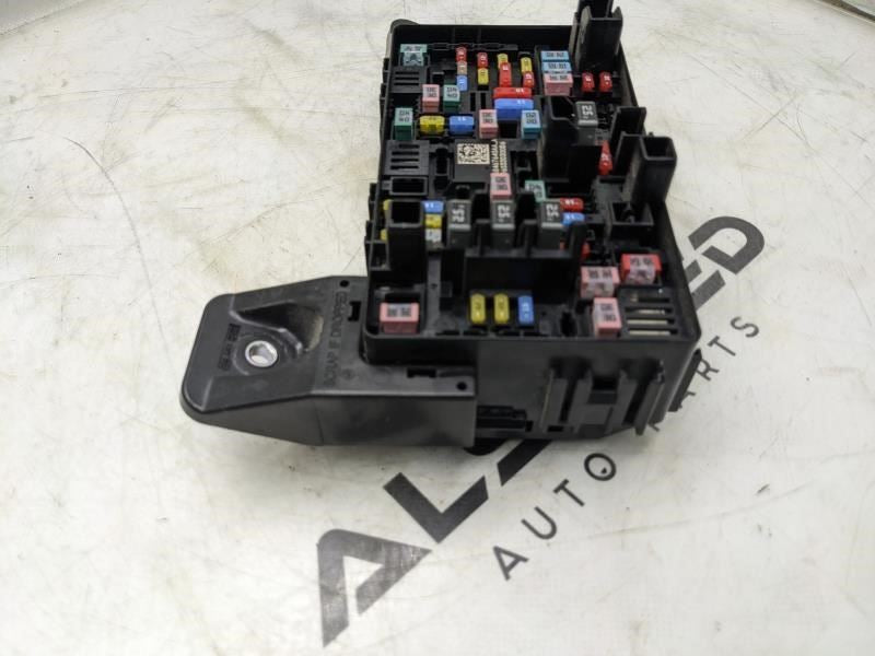 2020-2023 Ram 1500 Big Horn 5.7L 48V eTorque PDC Fuse Box 68467640AA OEM - Alshned Auto Parts