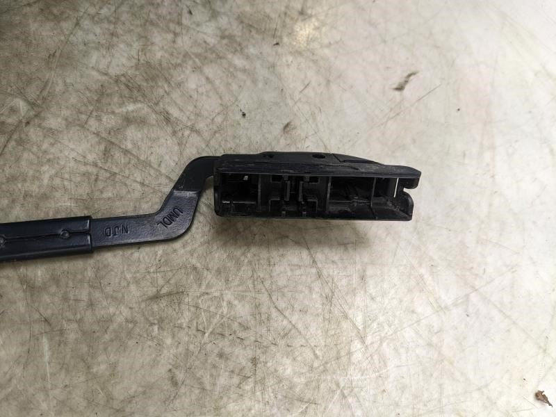 2016-2020 Kia Sorento Front Left Windshield Wiper Arm 98311-C5000 OEM - Alshned Auto Parts