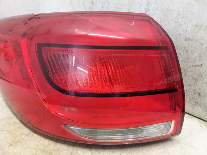 2014-2016 Kia Sportage Rear Left Driver Side Tail Light Lamp 92401-3W520 OEM - Alshned Auto Parts